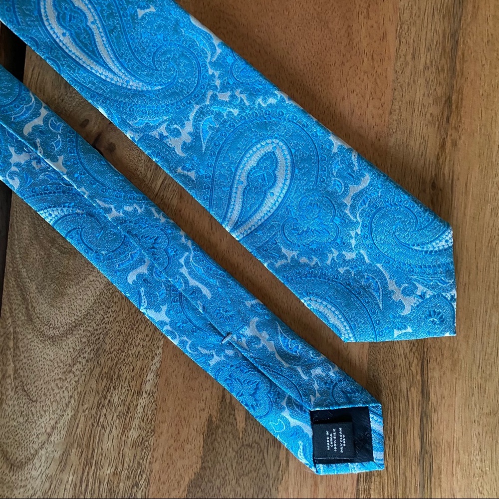 Express Paisley Blue Skinny Tie